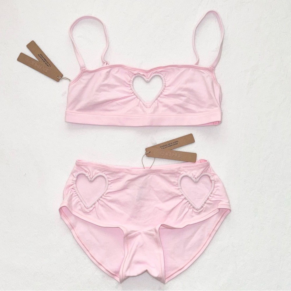 Skims Cotton Jersey Heart Scoop Bralette & Hipster Set - Cherry Blossom - Picture 1 of 6